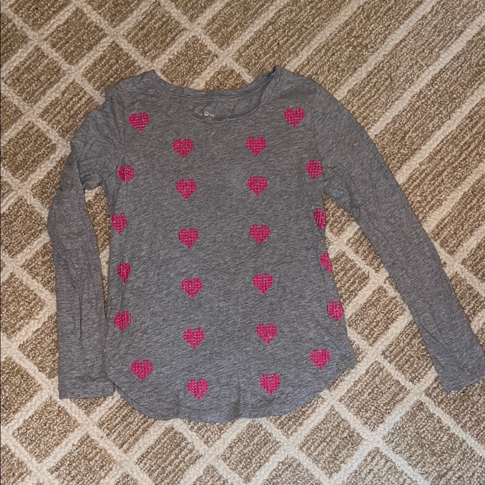 Girls' Gray Long-Sleeve Top with Pink Heart Print